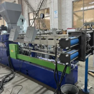 1000KG PET Pellet Twin Screw Extruder Machine Granulating Pelletizer