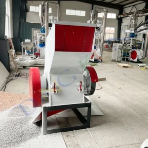 15kw Motor Recycling Shredder Crusher for PVC Pipes Profiles Sheets Processing