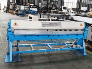2500mm Pneumatic Rectangular Duct Maker High Efficiency Tool for Sheet Metal Folding