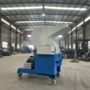 Automatic Plastic Bottles Crusher with Pump High Capacity 400-1500kg/h for Injection Molding Scrap