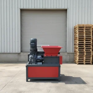 China Small Red Electric OK300 Shredder Machine for High-speed Cutting of Plastic and Rubber