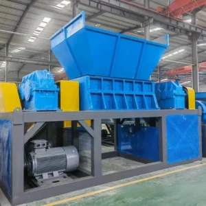 Double Wood Paper Metal Plastic Shredder Machine Titanium Alloy Blades Sponge PU Foam Crusher