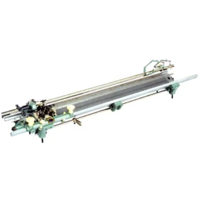 Hand Driven Flat Knitting Machine with Warp Knitting Style Featuring Durable Bearings As Core Components