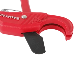 Industrial DIY Grade Ratcheting Clamp-On Aluminum Alloy PVC Pipe Cutter with 1-1/4″ Capacity for PVC & PEX Pipes