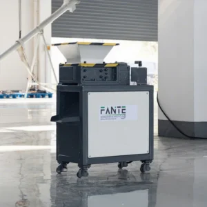 Industrial Plastic Shredder Machine Multi-Material Plastic Crusher for Film Pipe Bottle Recycling