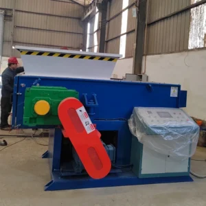 KAIDI Single Shaft Automatic Plastic Shredder Motor Bearing for Pallet Shredding 380V 30KW Safety