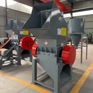 Low Noise Beside-the-press Plastic Granulator High Speed Plastic Grinder for Edge Material and Sprues Recycling