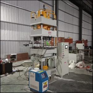Melamine Molding Hot Press Equipped with an Oil Temperature Machine and Heating and Pressure Holding Time Can Be Set