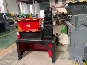 Mini Double Shaft Recycling Shredder Machine for Wood Pallet Plastic Textile Waste Crusher