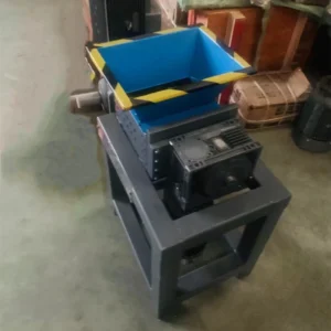 Mini Waste Plastic Shredder 1.5kW Power Easy to Operate 1 Year Motor Warranty