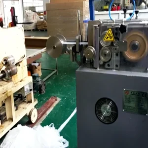 PP PET Waste Defective Reject Non woven Film Trim Edge Tape Yarn Roll Granulation Low Sound Recycle Machine Equipment
