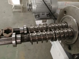 Popular Single Twin Screw Extruder Machine Screw High Quality Extruder Screw Extruder Parts