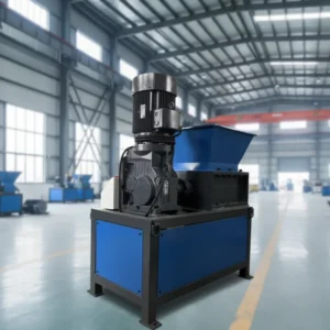Recycling Plastic Bottle Double Shaft Gear Driven Cross Cut Shredding Machine With Gearbox And Pump Energy Saving Portable