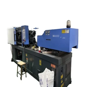 Second Hand Hydraulic Horizontal Injection Molding Machine 300g Injection Weight Over 50 000 Hours Working Time Guangdong Origin