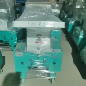 Small Plastic Grinder Machine Plastic Crusher Machine Industrial Plastic Shredder for PP PE ABS