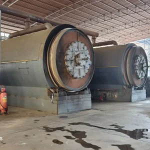 Small Scale Used Car Tyre Pyrolysis Plant Waste Plastic Recycle Pyrolysis Machine To Oil