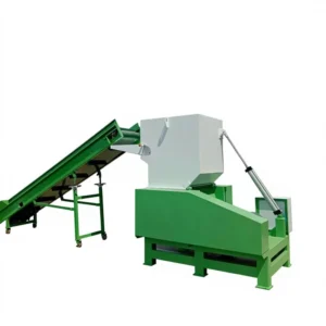 Small Waste Plastic Recycling Machine Crusher Grinder Essential Gearbox Component SKD11 Blades Cross Cut Design Safety Lock