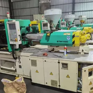 Used 180t 140t Servo Motor Plastic Injection Molding Machine