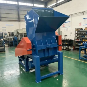 Used Plastic Crushing Machine Low cost Industrial grade Heavy duty Plastic Bottle Crushing Machine And Recycling Machine